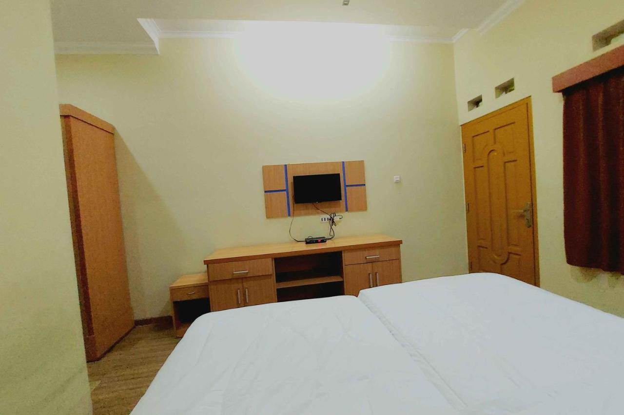 Homestay Fifa Syariah Pati Near Rsud Raa Soewondo Buitenkant foto