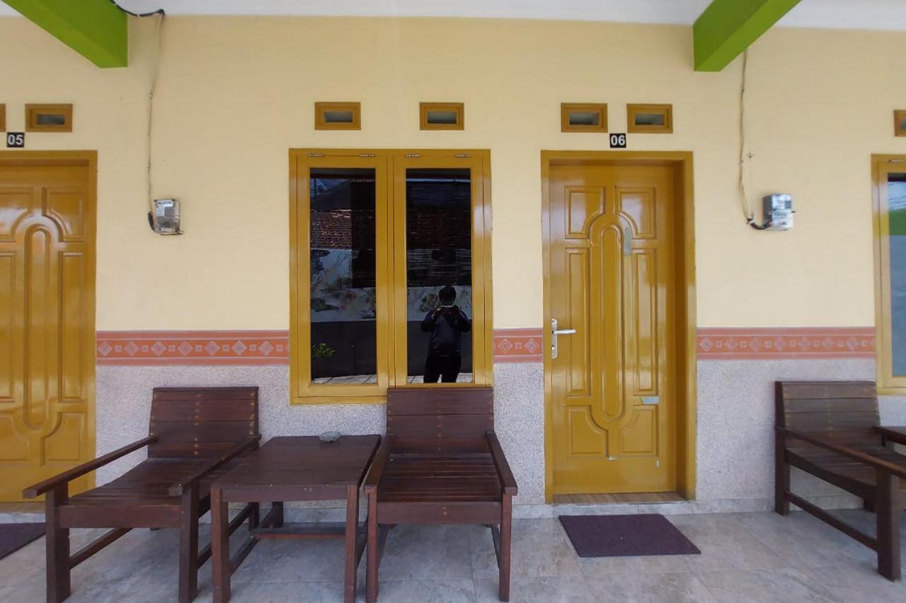 Homestay Fifa Syariah Pati Near Rsud Raa Soewondo Buitenkant foto